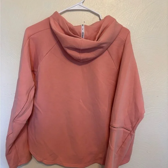 PUMA Hoodie Women’s Large Pink “Keeps You Dry” Moisture Wicking Pullover - Picture 7 of 7